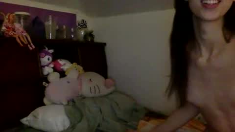 Snapshot of americasweetheart chatting on February 19, 1:01 am jane online show from February 19, 1:01 am