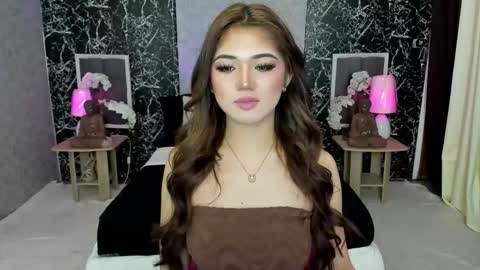 Claire online show from November 3, 3:08 am