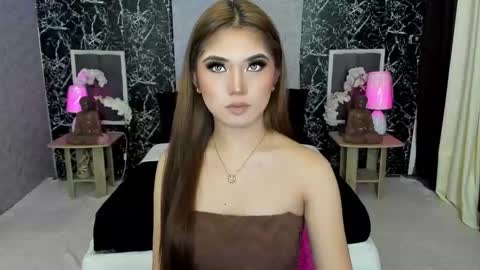 Claire online show from November 5, 5:29 am