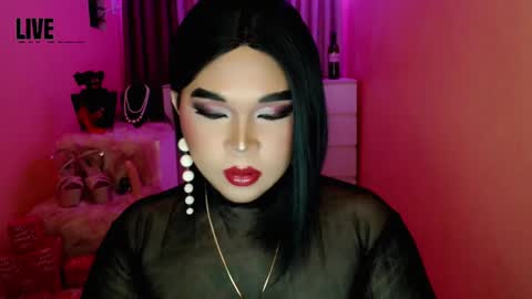 Queen Mireska online show from December 20, 1:54 pm