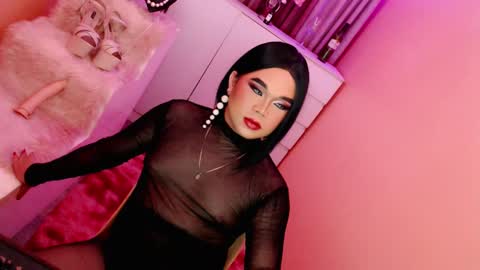 Queen Mireska online show from January 15, 5:26 pm