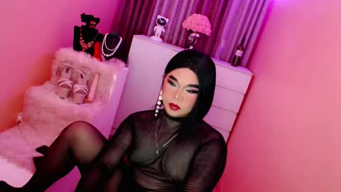 Queen Mireska online show from January 16, 10:21 am