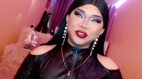 Queen Mireska online show from February 21, 4:41 pm