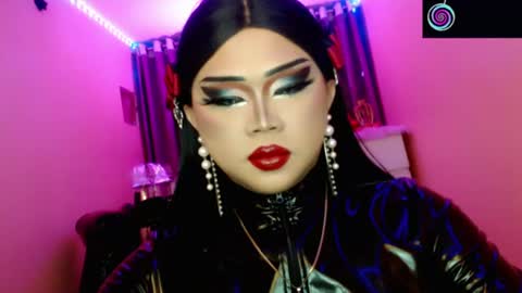 Queen Mireska online show from July 1, 4:29 pm