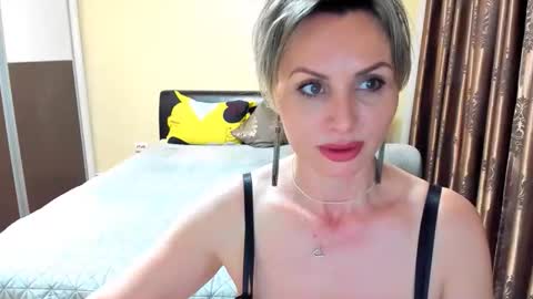 Snapshot of amidalla chatting on May 3, 6:14 pm Amidalla online show from May 3, 6:14 pm
