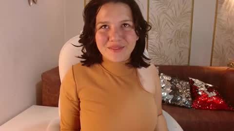 Snapshot of amie_gh chatting on September 30, 11:59 am Amie  online show from September 30, 11:59 am