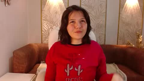 Snapshot of amie_gh chatting on October 1, 11:27 am Amie  online show from October 1, 11:27 am