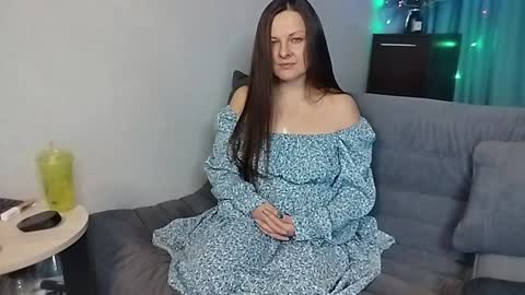 Mila online show from February 2, 12:02 pm