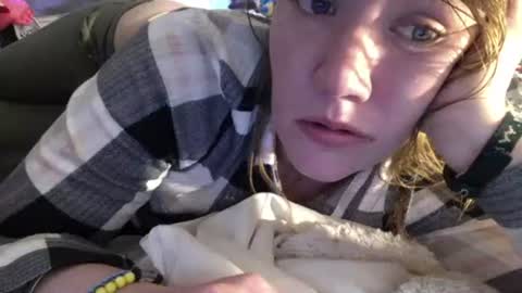Snapshot of amileadivinestar0987 chatting on December 30, 8:36 pm amileadivinestar0987 online show from December 30, 8:36 pm