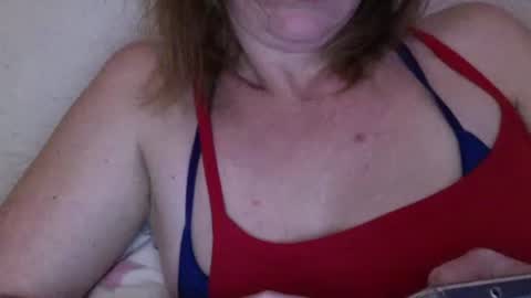 Snapshot of amileadivinestar67878 chatting on December 9, 6:23 am amileadivinestar67878 online show from December 9, 6:23 am