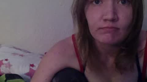Snapshot of amileadivinestar67878 chatting on December 9, 11:13 pm amileadivinestar67878 online show from December 9, 11:13 pm