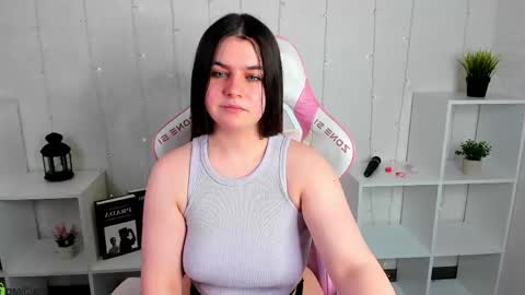Snapshot of amilia_may chatting on May 22, 9:26 am amilia_may online show from May 22, 9:26 am