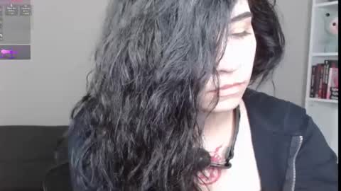 amilust online show from February 3, 4:56 pm