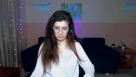 Amina online show from February 6, 12:48 pm