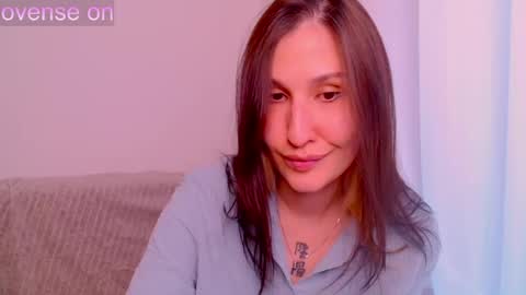 Snapshot of aminegulse chatting on May 31, 12:12 pm Camilla online show from May 31, 12:12 pm