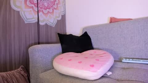 AMIIRA online show from January 29, 12:12 am