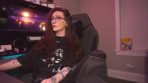 Snapshot of amirinsworld chatting on October 24, 1:57 am Am-er-in online show from October 24, 1:57 am