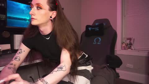   Am-er-in online show from March 28, 1:38 am