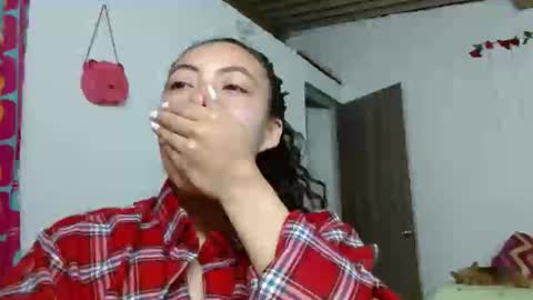 amitlu_ online show from October 25, 7:08 pm