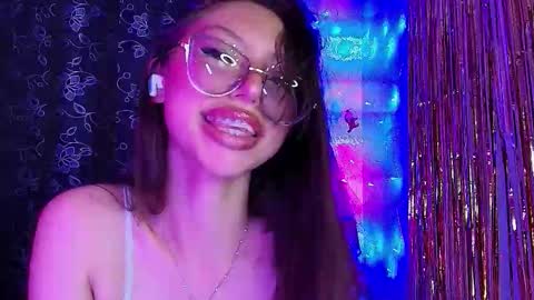 Ammelie online show from December 19, 11:01 pm