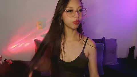 Ammelie online show from June 2, 11:51 pm