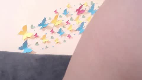 ammy_colins online show from December 4, 3:16 am