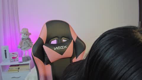 Ammy  online show from December 14, 2:17 am