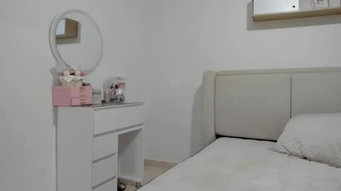 ammy_velez online show from April 26, 5:32 pm