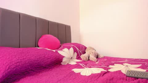 Snapshot of ammyrose_1 chatting on January 11, 5:29 pm ammy online show from January 11, 5:29 pm