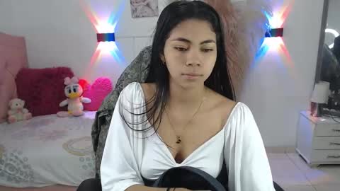 Snapshot of ammyy_wood_ chatting on October 12, 5:28 am ammyy_wood_ online show from October 12, 5:28 am