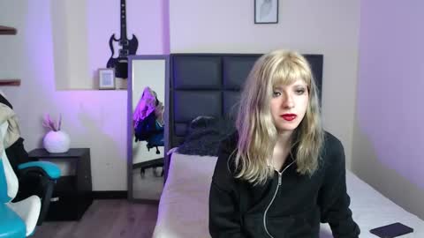 Amnesia online show from November 13, 1:32 pm