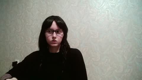 Amomira honeyx online show from March 21, 2:31 pm