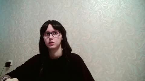 Amomira honeyx online show from May 20, 2:51 am