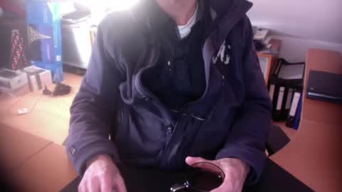 Amor2200 online show from January 6, 9:35 am