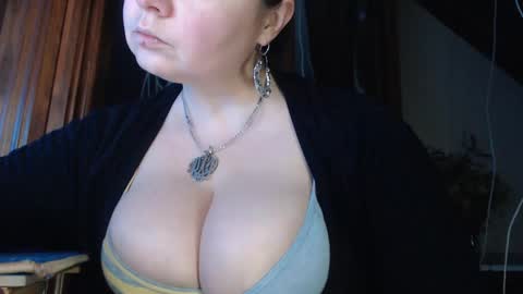 Snapshot of amorelara chatting on January 27, 5:58 pm amorelara online show from January 27, 5:58 pm