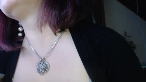 Snapshot of amorelara chatting on January 31, 7:18 am amorelara online show from January 31, 7:18 am