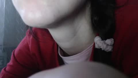 miss unforgettable online show from November 20, 7:19 am