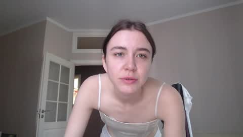 Snapshot of amoremeoww chatting on June 8, 2:17 pm miss unforgettable online show from June 8, 2:17 pm