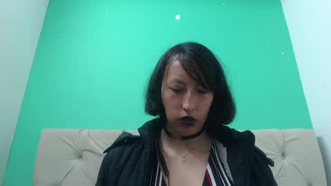 Snapshot of amoremerchmar chatting on June 29, 3:35 am amoremerchmar online show from June 29, 3:35 am