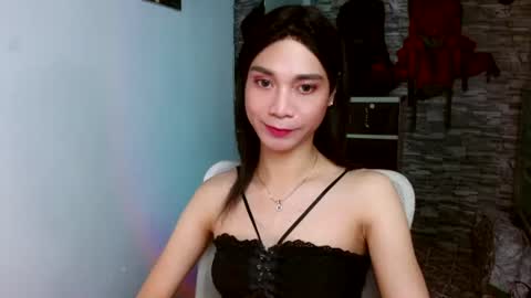 Tina online show from June 17, 4:08 pm