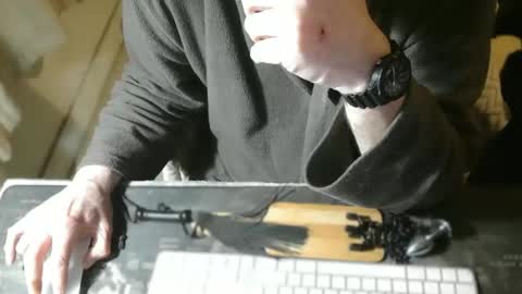 amslave4f online show from May 3, 9:21 pm