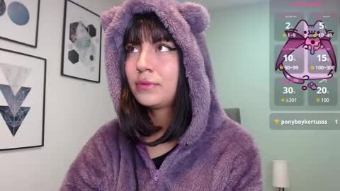 Amy 3 online show from November 7, 5:07 am