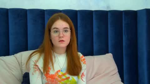 Snapshot of amy__roy chatting on January 14, 5:29 pm Amy online show from January 14, 5:29 pm