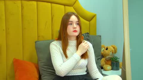 Snapshot of amy__roy chatting on February 28, 4:30 pm Amy online show from February 28, 4:30 pm