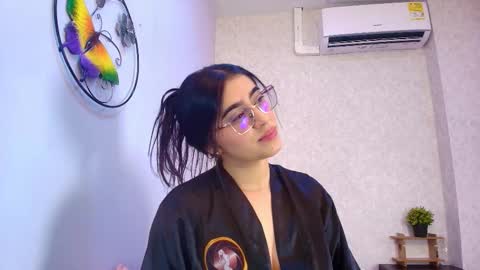 amy__wats0n online show from November 5, 7:14 pm