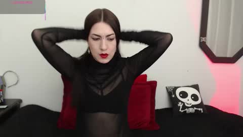 Amy online show from November 8, 3:23 pm