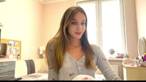 Snapshot of amy_chill chatting on May 7, 2:11 pm Amy Chill online show from May 7, 2:11 pm