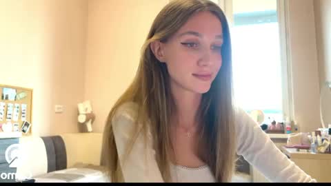 Snapshot of amy_chill chatting on May 8, 5:29 pm Amy Chill online show from May 8, 5:29 pm