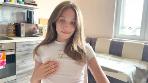 Amy Chill online show from July 28, 11:28 am