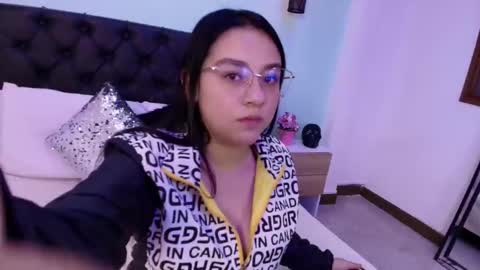 Aleja   online show from September 14, 10:53 pm